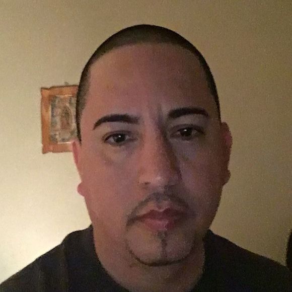 Meet your Posher, Ricardo - Picture 1 of 1